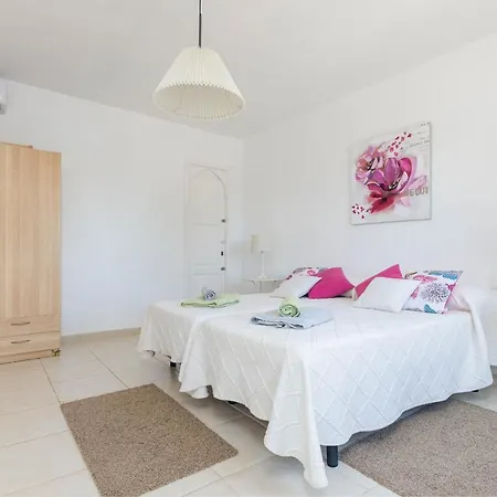 Yourhouse Sa Caseta De Shorta * Portocolom (Mallorca)